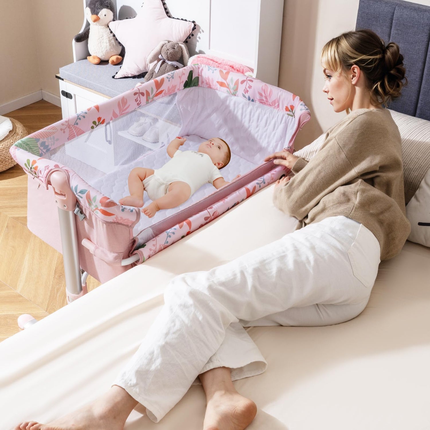 Baby Bedside Crib, 4-Level Height Adjustable Bassinet Crib (Beige) | Portable Newborn Bedside Sleeper