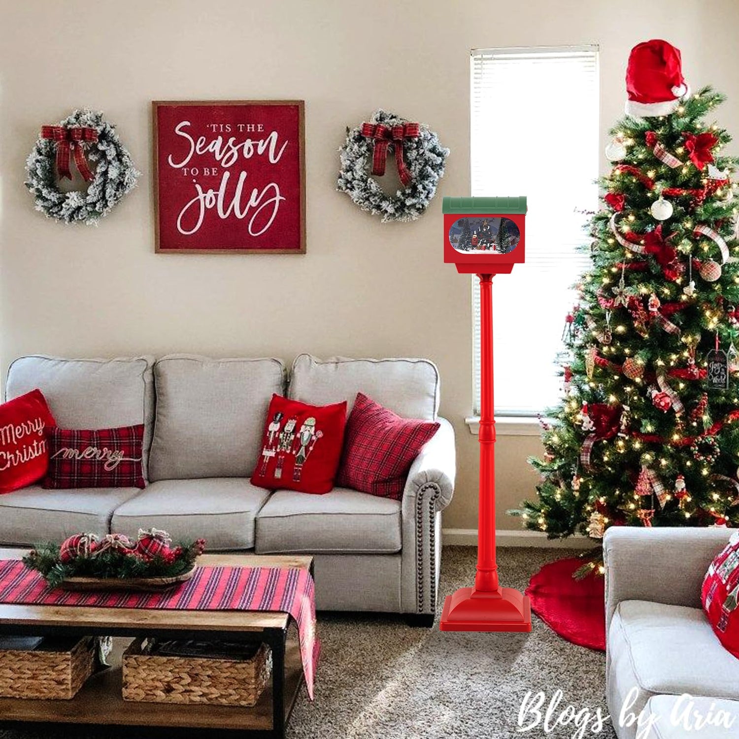 GYMAX Festive Lamp Post with Sound-Activated Snow Globe Lantern