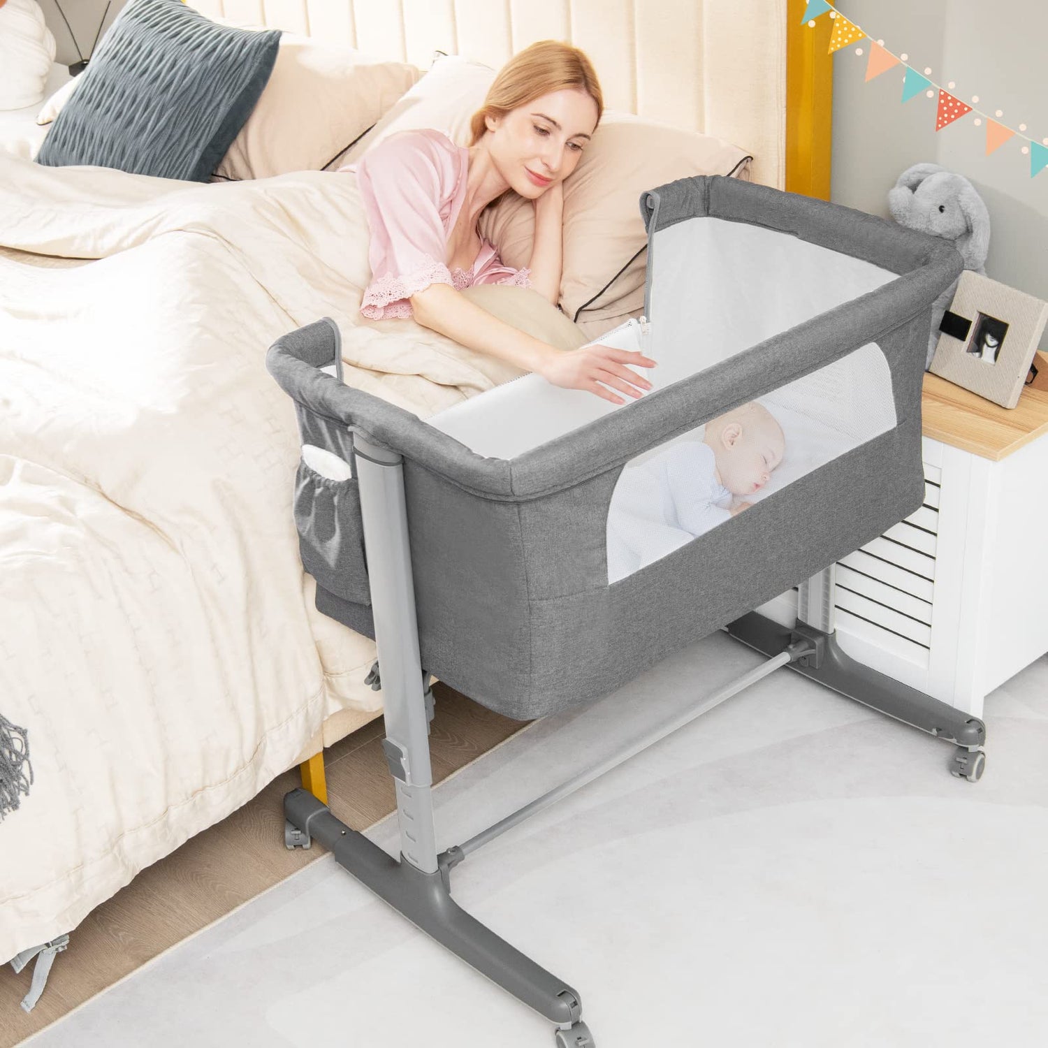 3-in-1 Adjustable Baby Bedside Bassinet with Mattress