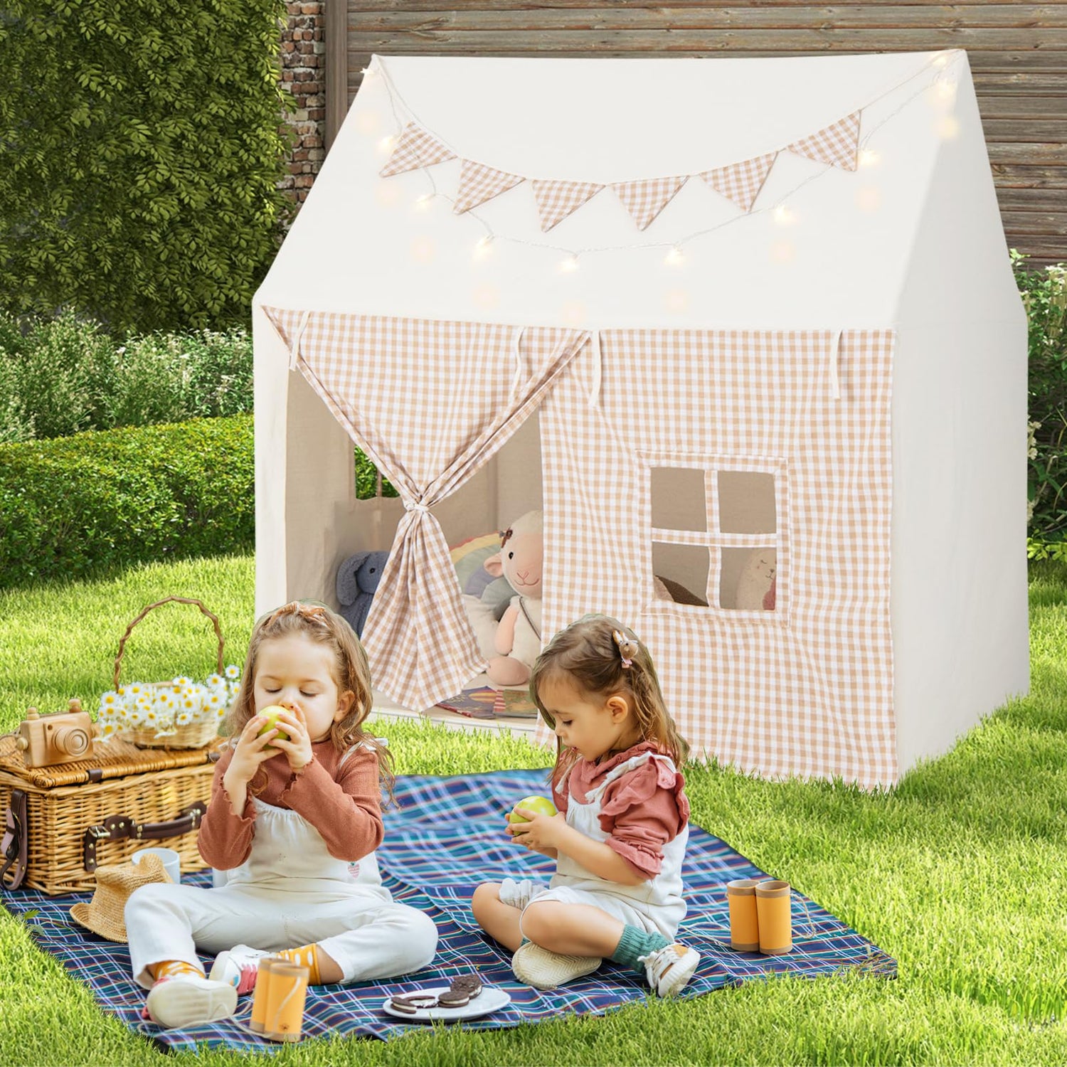 GYMAX Kids Tent, Large Play Tent with Padded Mat, Star Lights, Flags, Windows & Storage Pockets